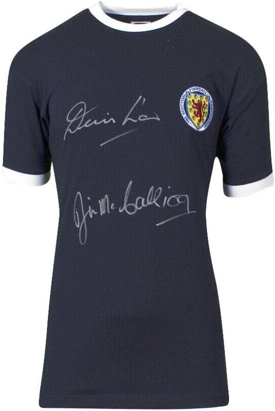 דניס חוק וג'ים מקאליוג חתמו על חולצת סקוטלנד - בית, 1967 חתימה - גופיות כדורגל עם חתימה